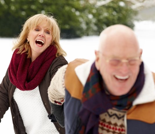 Discovering Today’s Modern Cosmetic Dentures