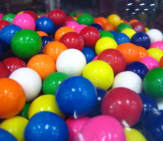 Sugar Free Gum: To Chew or Not to Chew?