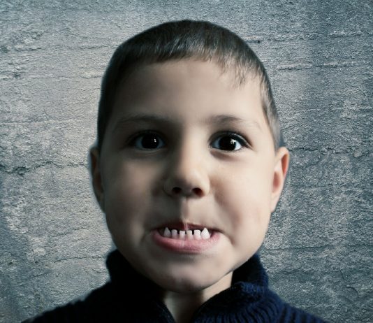 When (And When Not) to Pull Those Baby Teeth