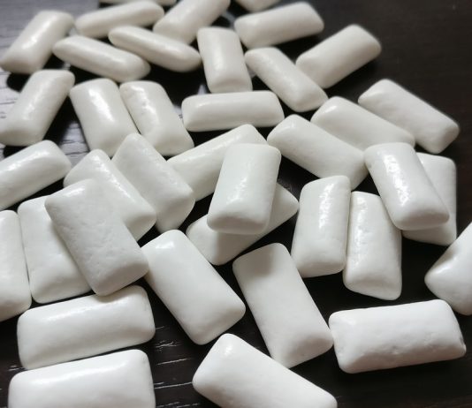 Which Type of Gum Is Best for Your Smile?