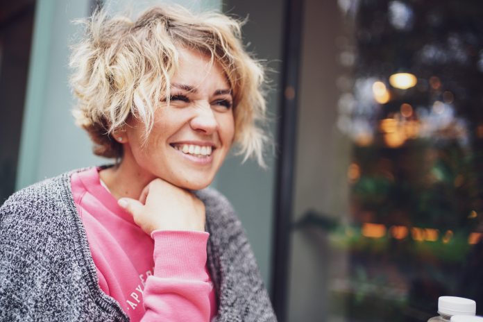 marina-piano-LIv3NEnZ3iI-unsplash
