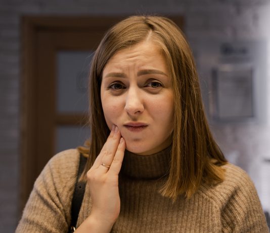 Five Tips to Reducing Tooth Sensitivity