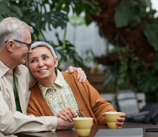 Top Tips for Making Your Dentures Last