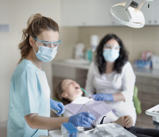 Benefits of Sedation Dentistry When Restoring Your Smile