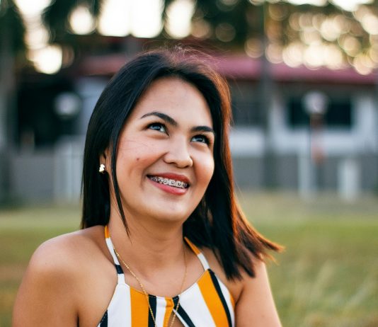 Can I Get Braces With Crowns or Veneers?