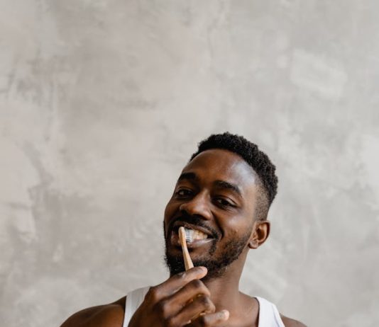 What Are Best Practices for Brushing and Flossing? oral health brushing flossing