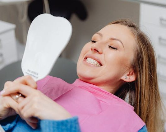 The Differences Between Professional and Retail Brand Teeth Whitening Treatments professional teeth whitening