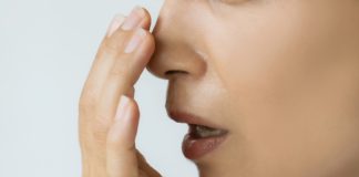 Do Dental Aligners Cause Bad Breath? bad breath oral health