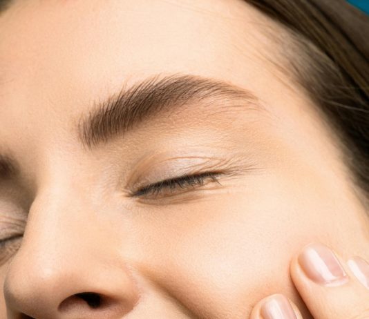 5 Tips to Keep Your Gums Healthy healthy teeth smile