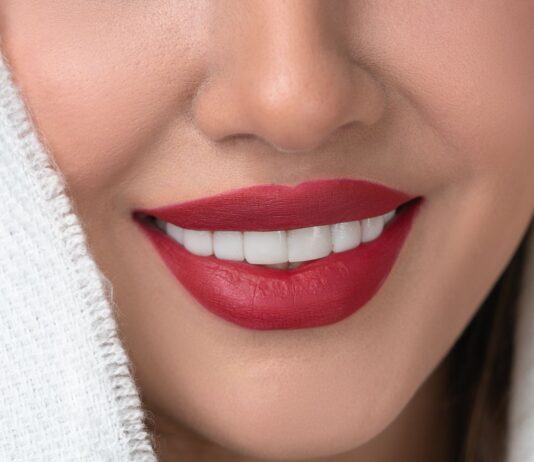 How Dentists Match Tooth Color for Seamless Results smile
